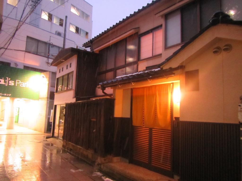 Kanazawa Machiya Inn Hana Exterior photo